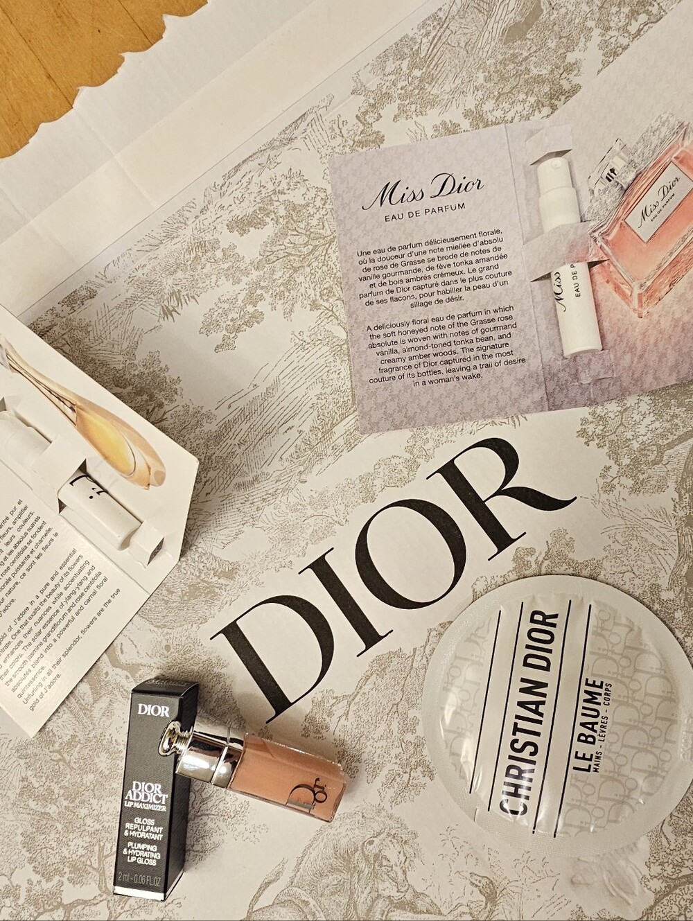 DIOR Sample Set✨️Authentic✨️ BRAND NEW💃🥰 - Picture 2 of 7